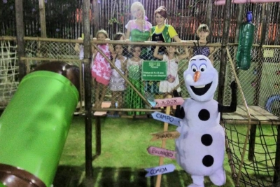 FROZEN FEVER